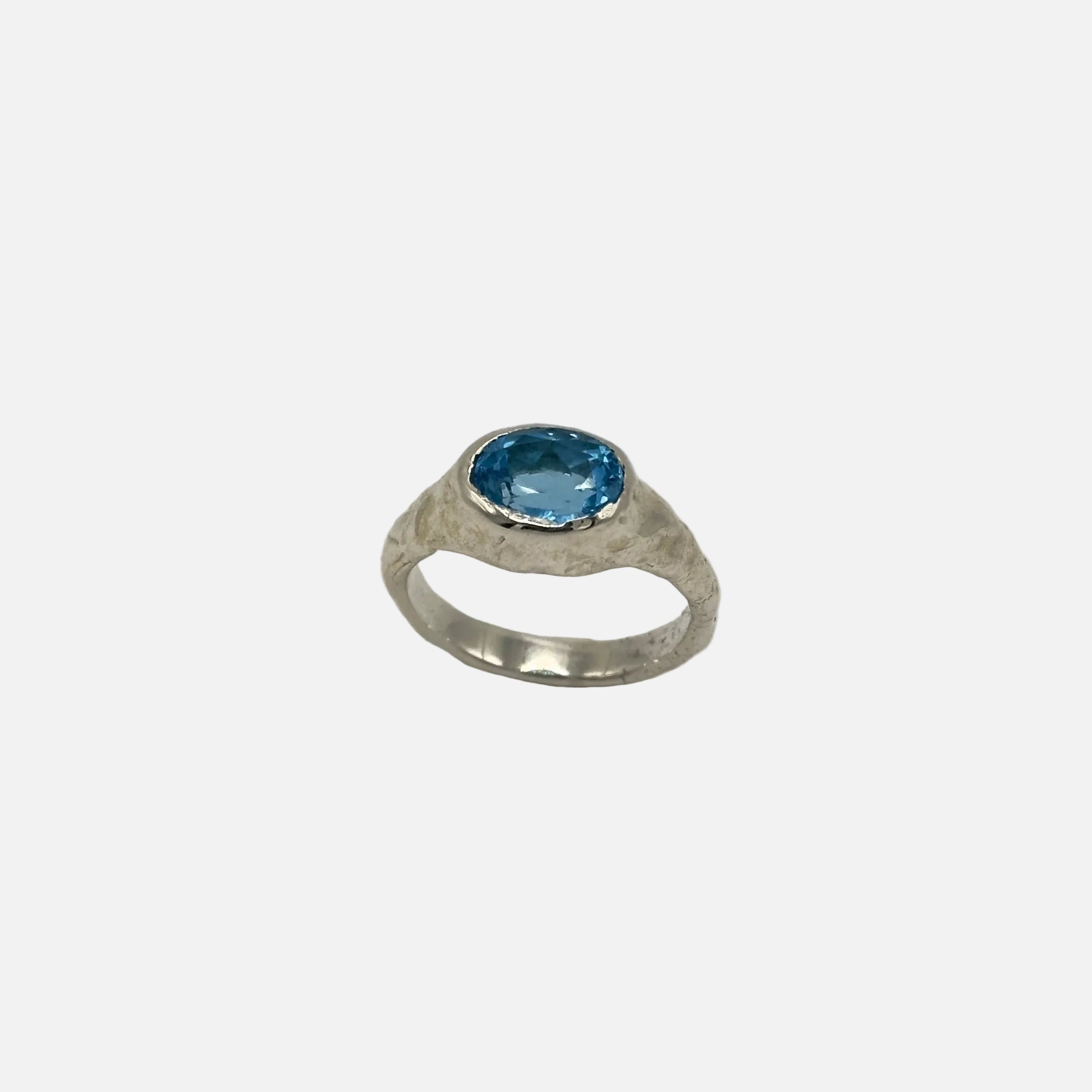 Anello Nucleo con pietra naturale