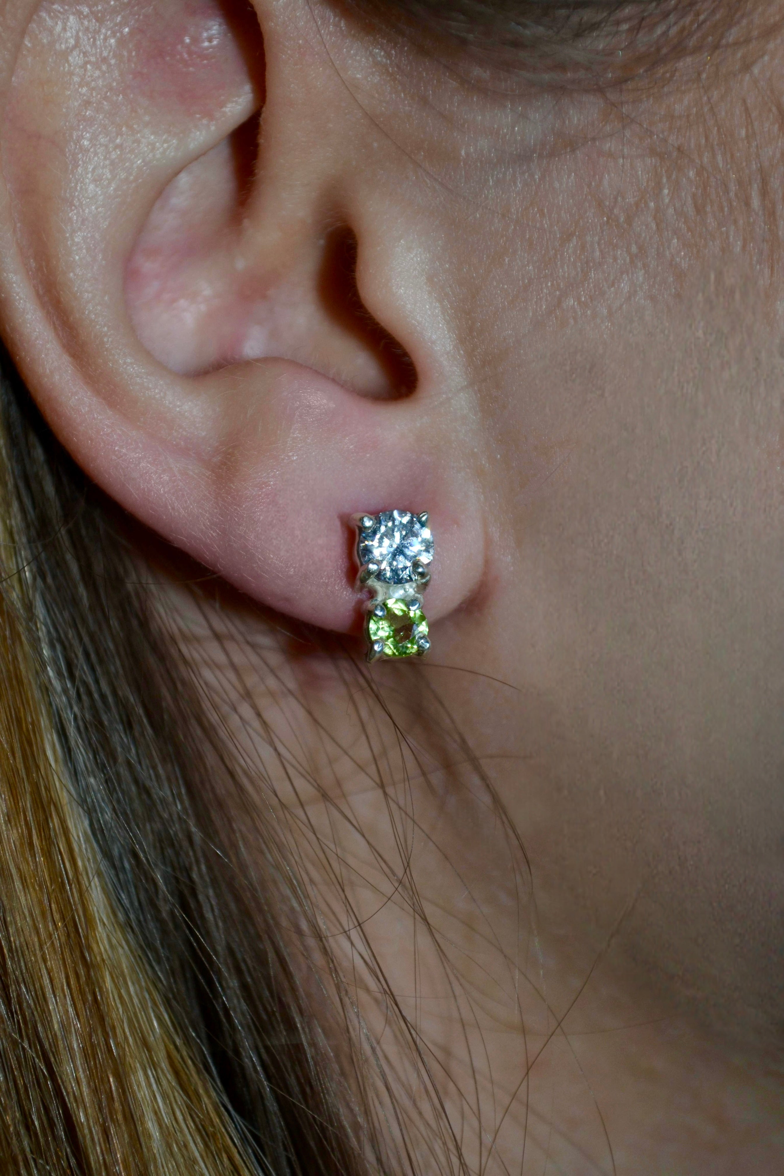 Orecchini Peridoto e Zircone bianco