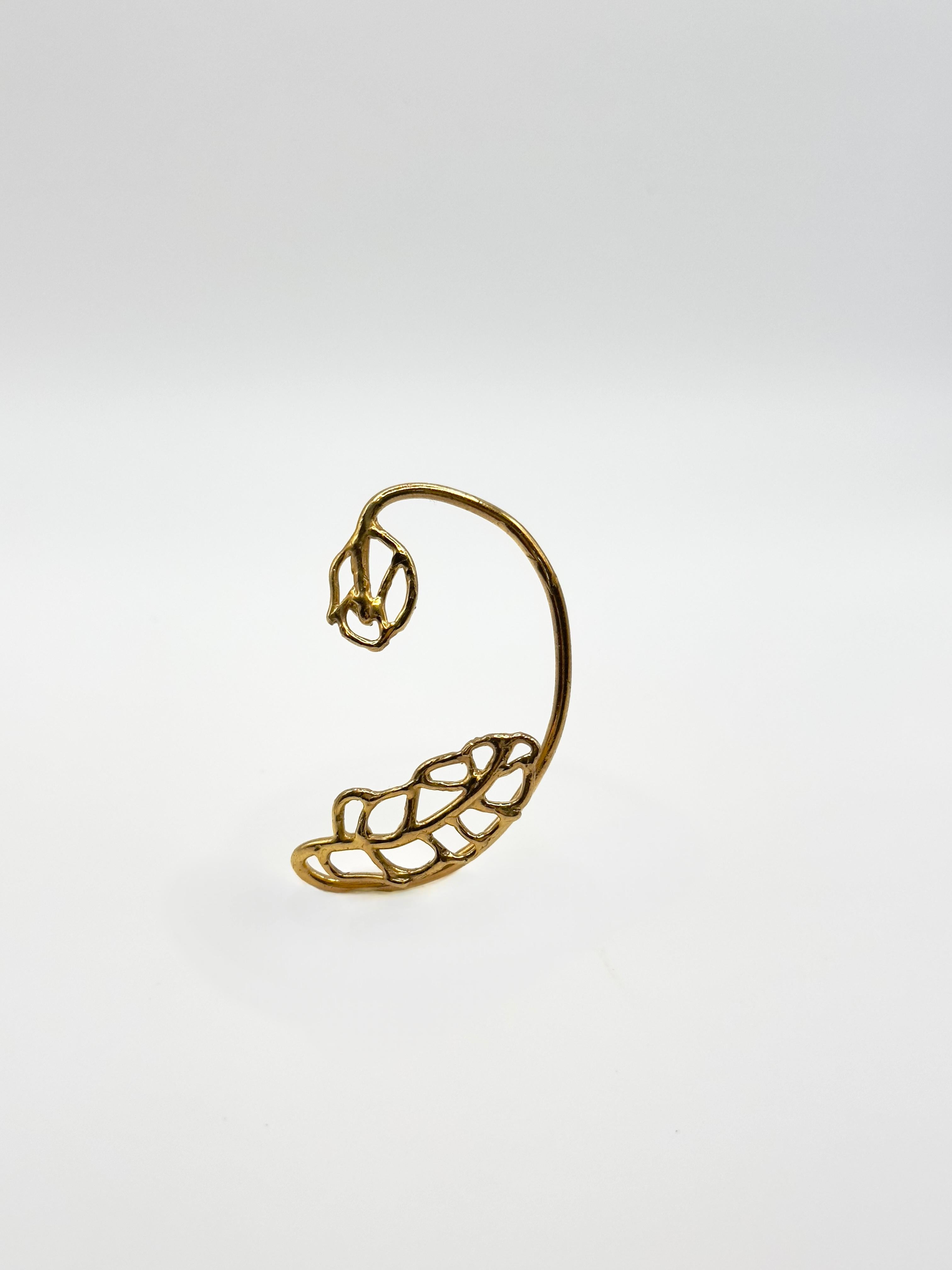 EAR CUFF OVER
